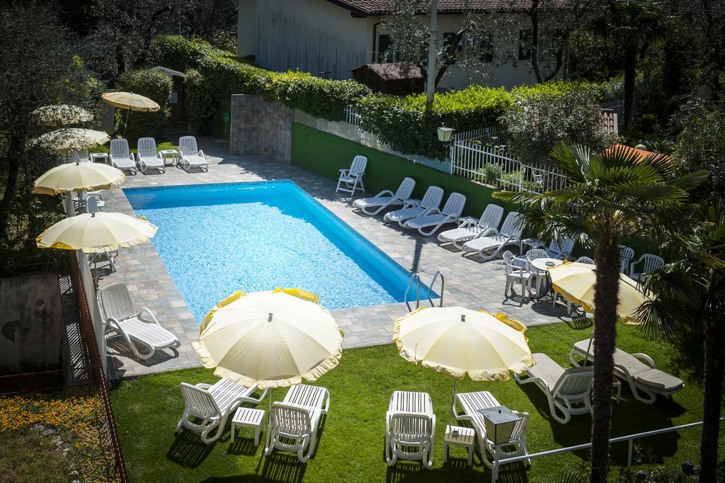 Hotel Garni Ischia 말세진느 외부 사진